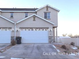 173 E Fiddlers Canyon Rd