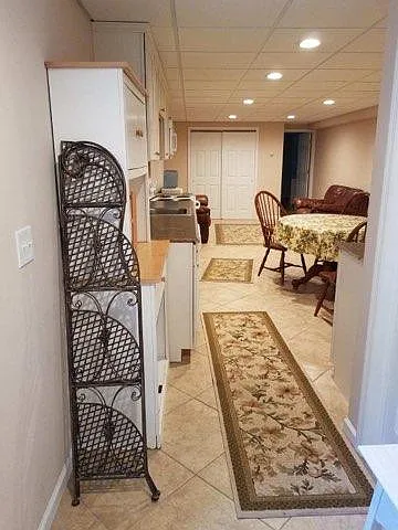 2 bed, $1,800 — Photo 2