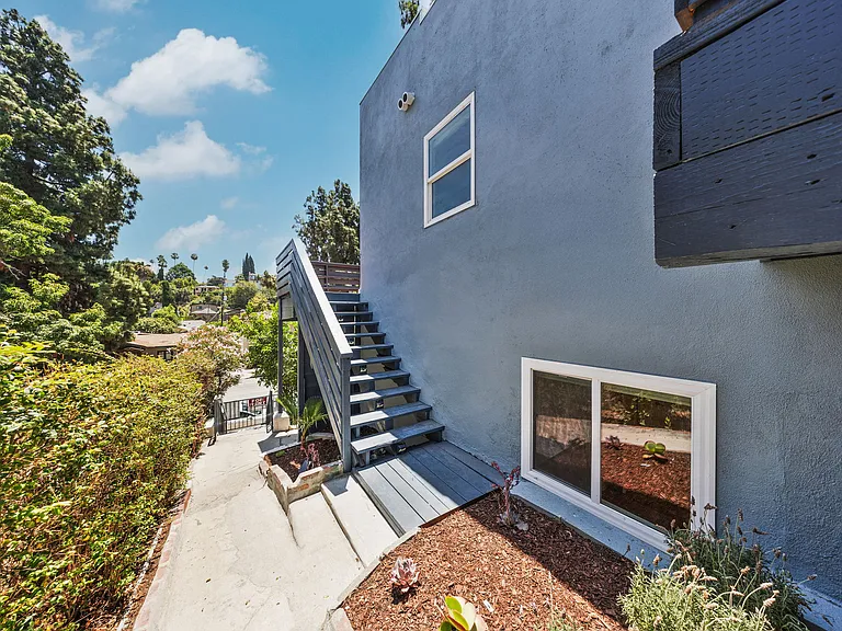 1431 Silver Lake Blvd #1431 — Photo 9
