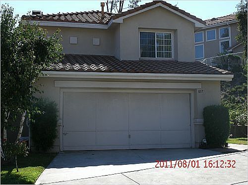 1st image of 857 Calle La Primavera