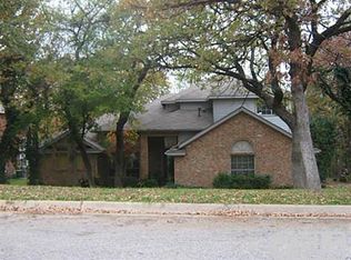 1504 Valley Creek Rd, Denton, TX 76205