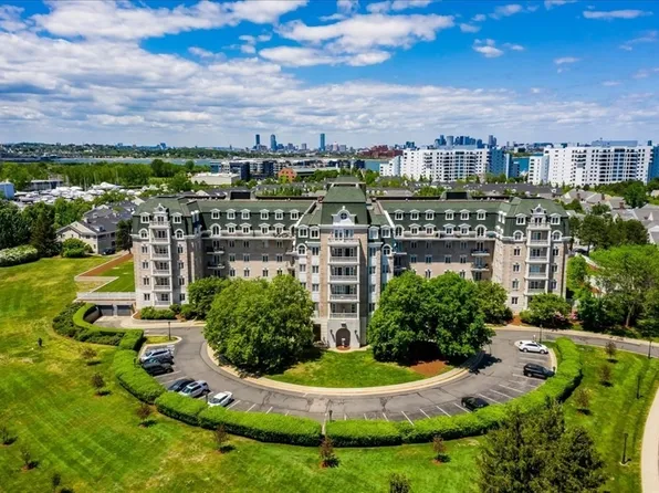 100 Marina Dr APT 105, Quincy, MA 02171