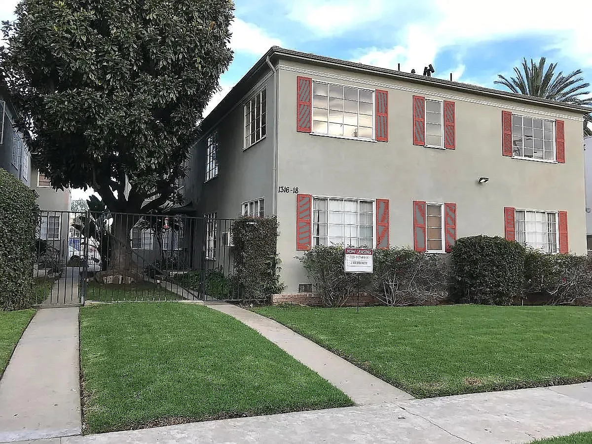 1 bed, 750 sqft, $1,995 — Photo 1
