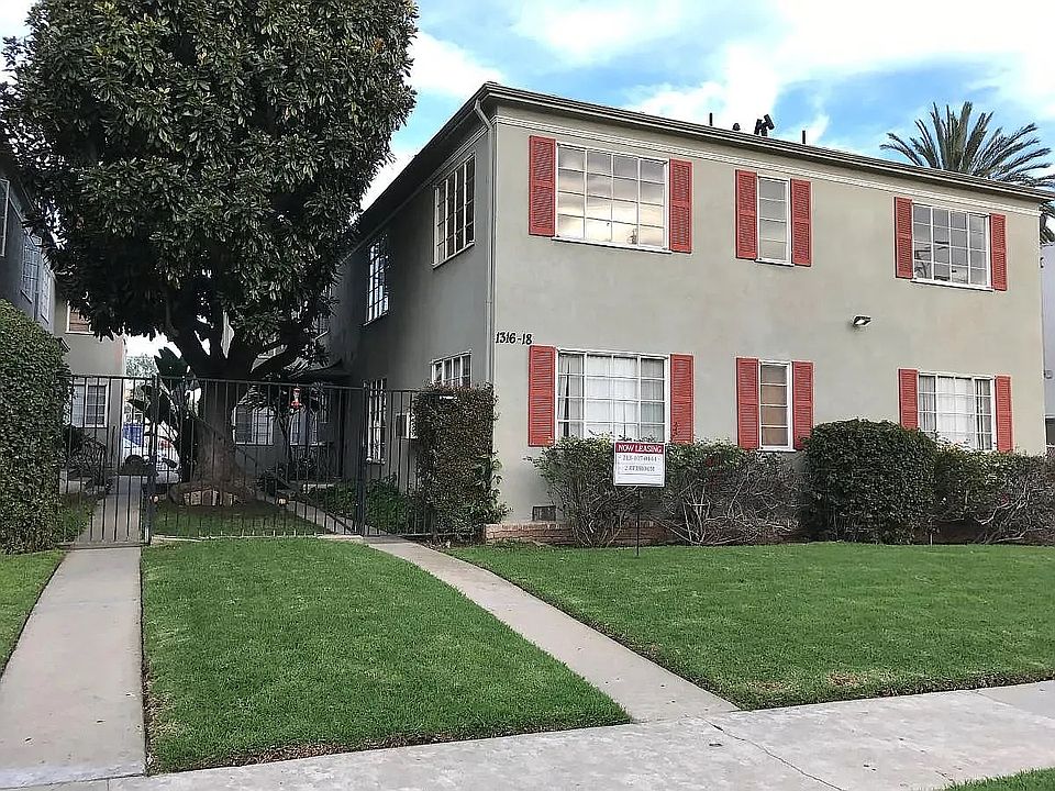 1st image of 1316 N Citrus Ave APT 4
