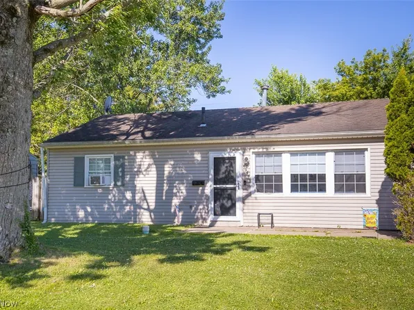 4144 Riverside Dr, Lorain, OH 44055