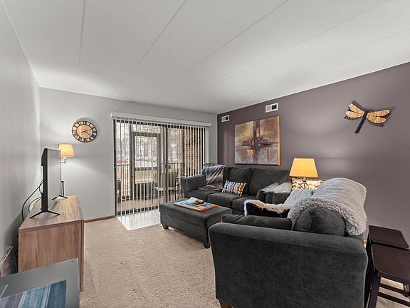 4th image of 4926 134th St APT 204
