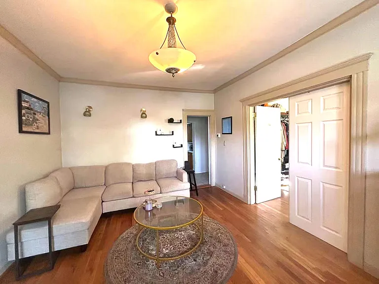95 Bridge St #1 — Photo 2