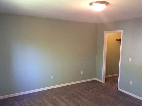 Large Bedroom