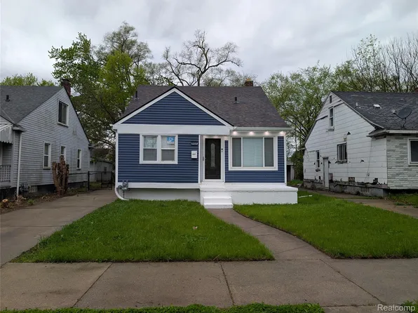 8459 Pierson St, Detroit, MI 48228