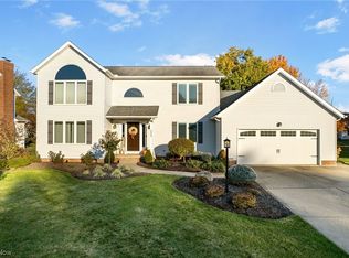 3320 Hadrian Cir NW, Canton, OH 44708