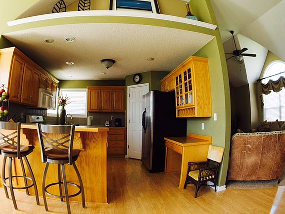 4th image of 10713 Wagon Trail Ct