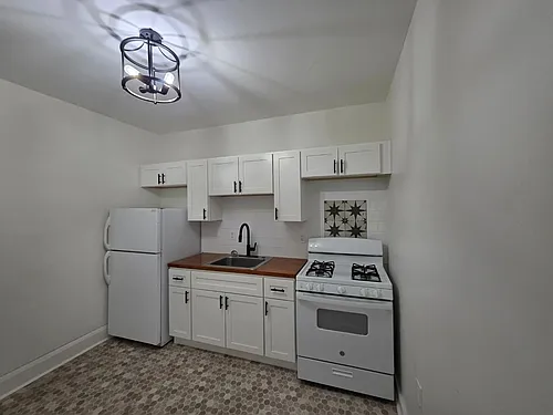124 Dawes Ave #1 Photo 1