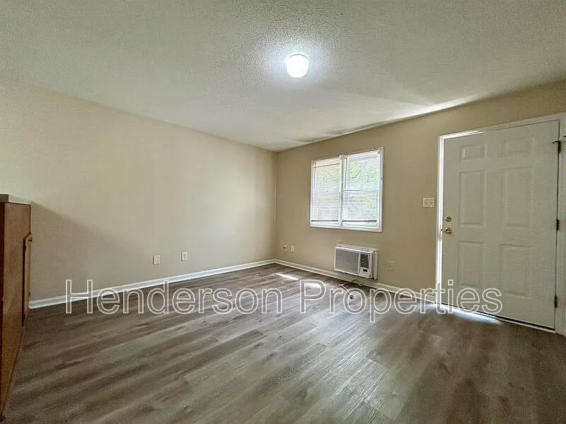 Building Photo - 1442 Riverview Rd #112