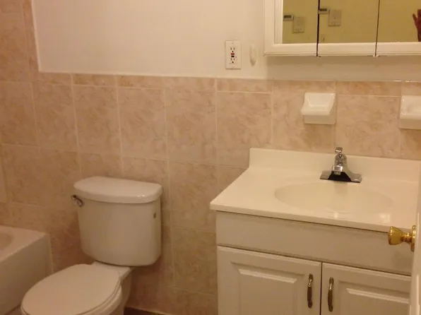 56-26 Van Cleef Street image 14 of 28