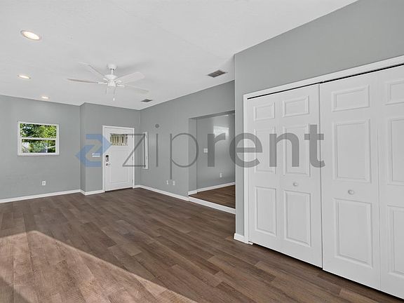 4th image of 7425 Seagull Way