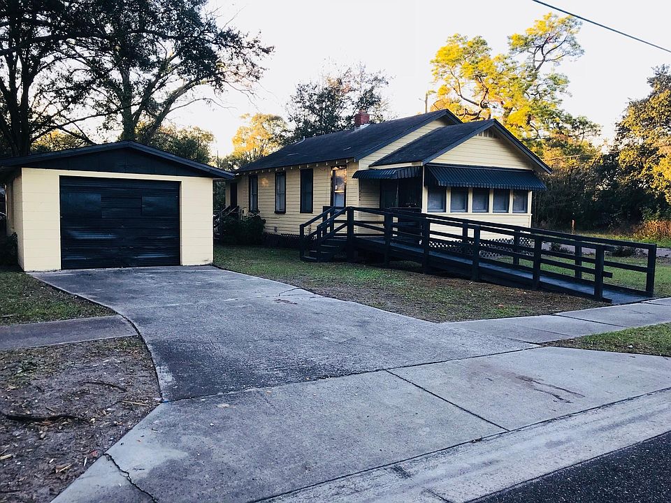 1st image of 2126 Spires Ave