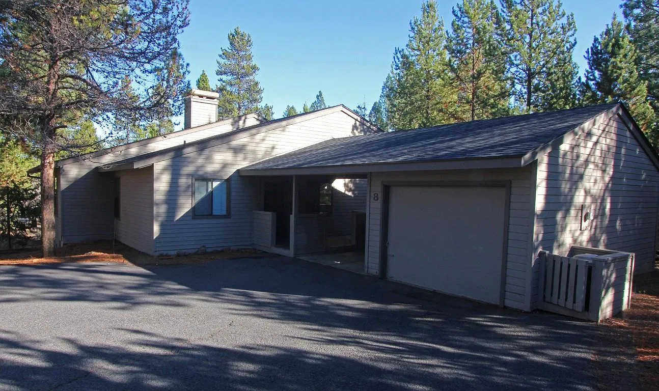 3 bed, 1579 sqft, $2,800 — Photo 1