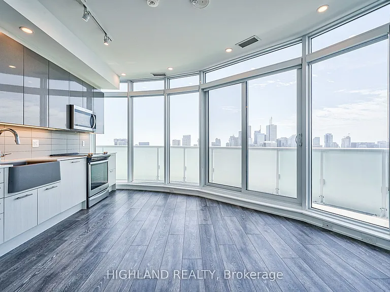 403 Church St #4202 — Photo 17