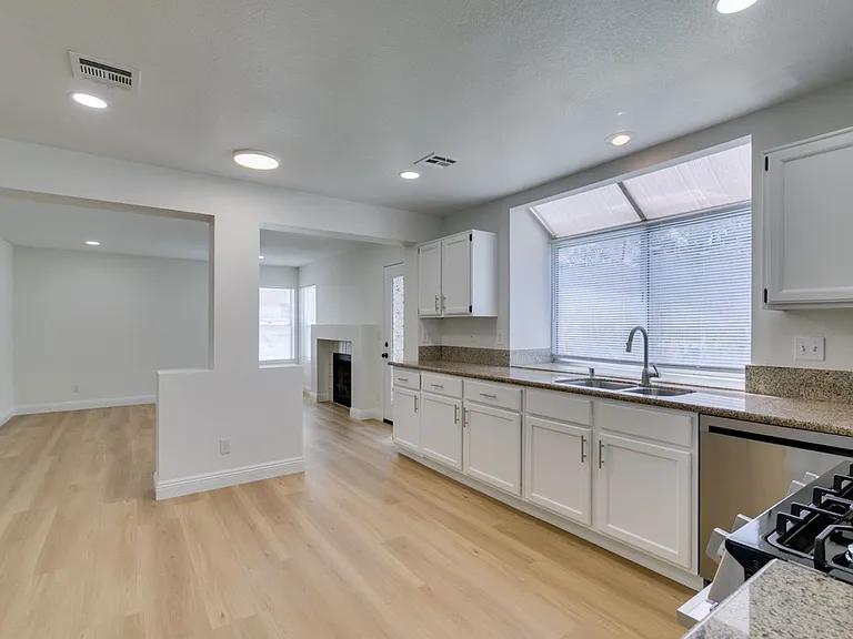 2113 Desert Peak Rd — Photo 20