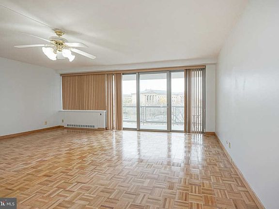3rd image of 2401 Pennsylvania Ave APT 6C43