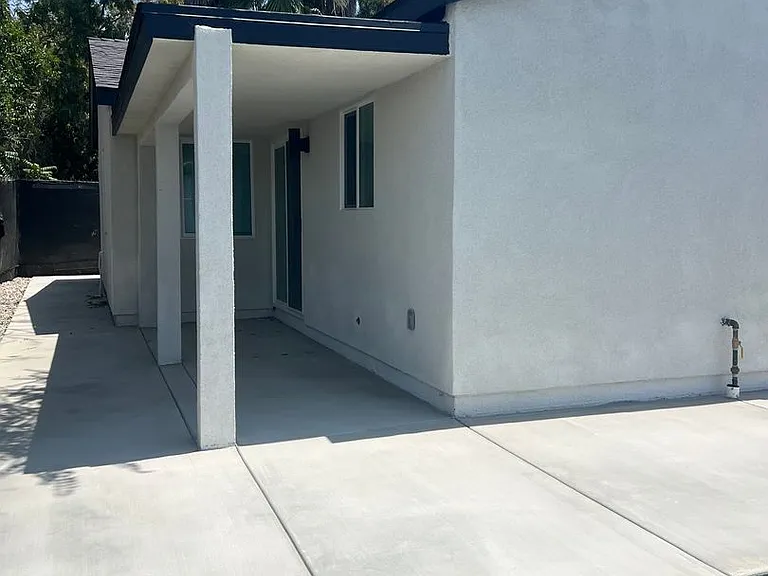 3523 Strong St — Photo 15