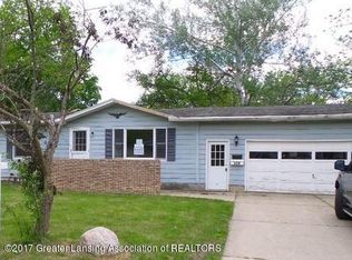 408 E Oliver St, Corunna, MI