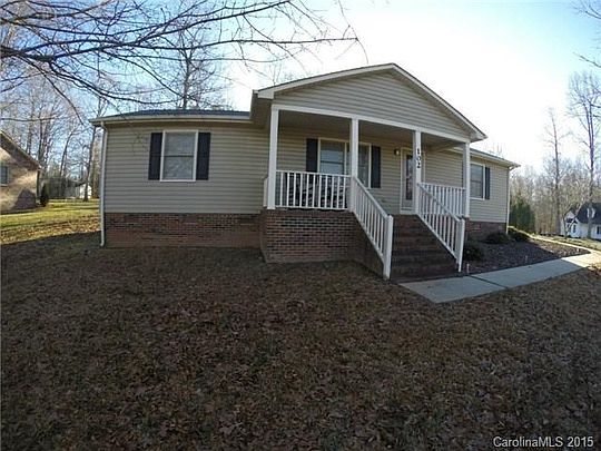 1st image of 102 Jason Ct