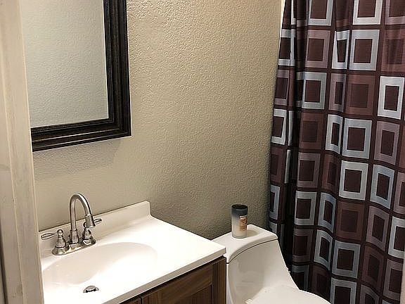4th image of 7838 Western Port Way