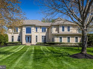 2 Galloping Hill Rd, Cherry Hill, NJ 08003