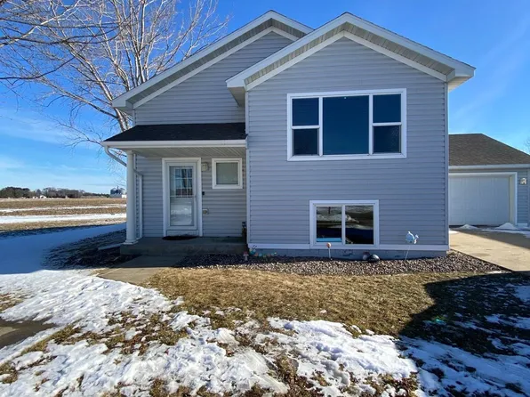 108 7th St SE, Grand Meadow, MN 55936