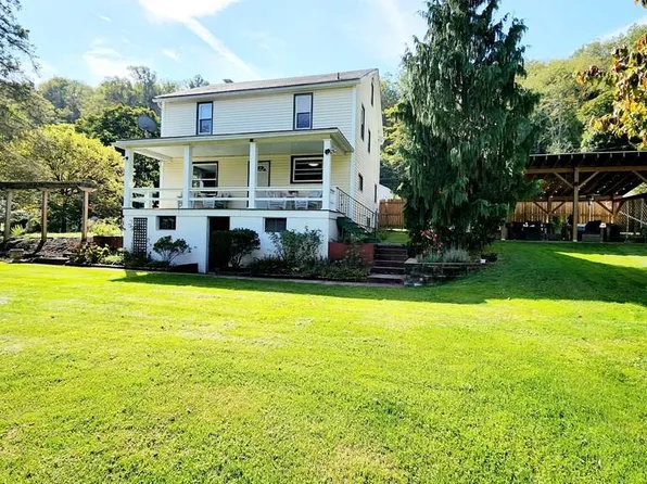 639 Yoder St, Johnstown, PA 15901