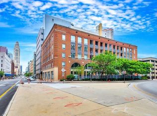 221 N Front St APT 304, Columbus, OH 43215