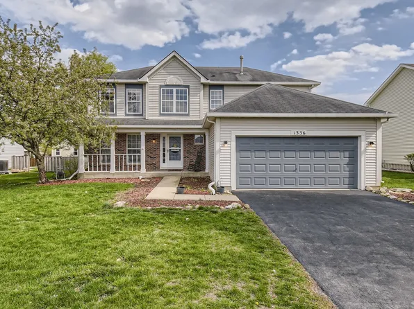 1336 Marigold Ln, Minooka, IL 60447