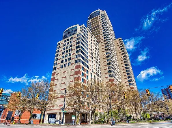 76 Campau Cir NW, Grand Rapids, MI 49503