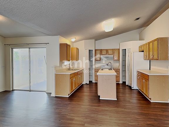 4th image of 5528 Cougar Park Ct