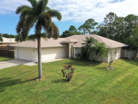 3rd image of 1161 Blossom Drive