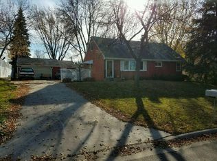 1734 Lark Ave, Saint Paul, MN 55109