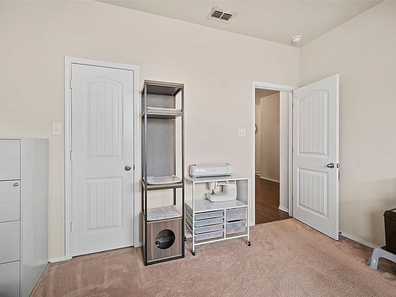 2nd image of 9200 Benevolent Ct