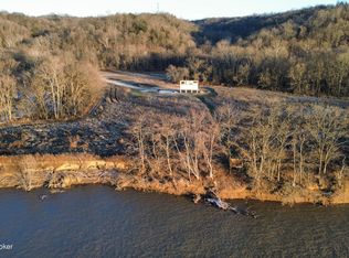 3033 Wises Landing Rd, Bedford, KY 40006