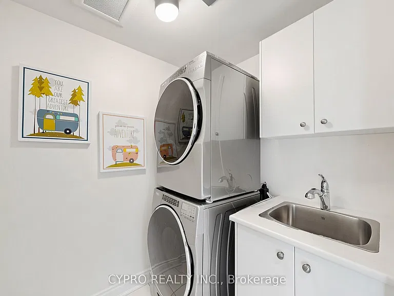 78 William Saville St — Photo 3