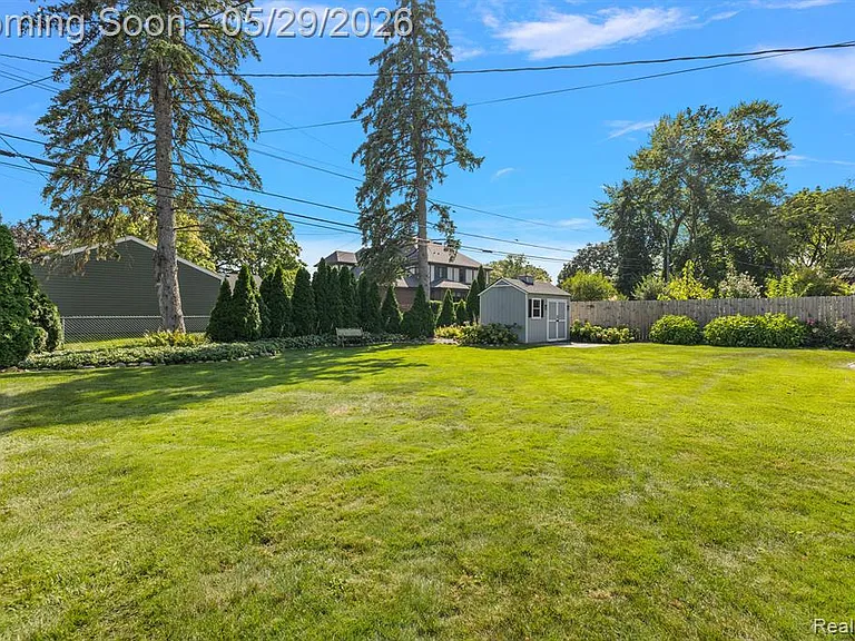 2546 Dorchester Rd — Photo 41