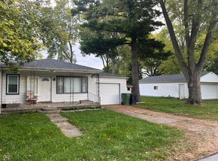 1214 E 3rd St, Greenfield, IN 46140