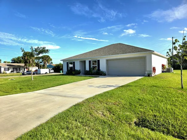2772 SE Garfield Avenue, Port St Lucie, FL 34952