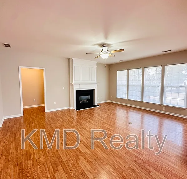 8419 Heron Glen Dr — Photo 5