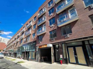 41-27 Haight St #3, Flushing, NY 11355