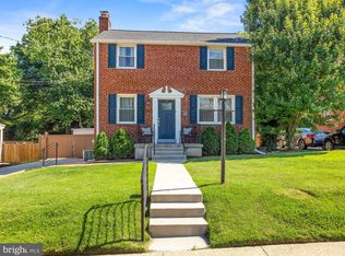 2605 Arcola Ave, Silver Spring, MD 20902