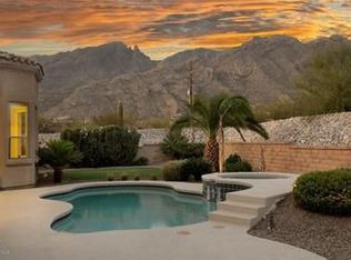 6374 N Skyline Ridge Dr, Tucson, AZ 85718