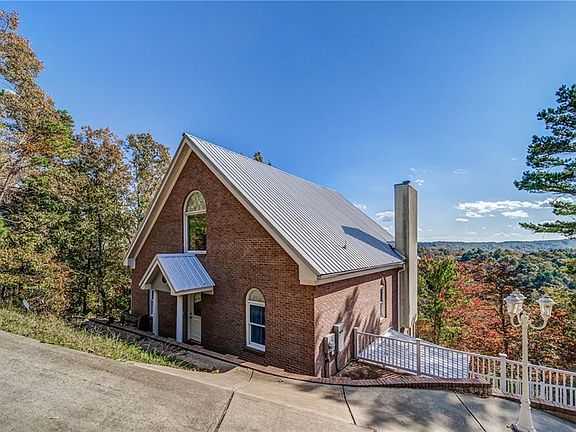 5th image of 626 Palisade Dr