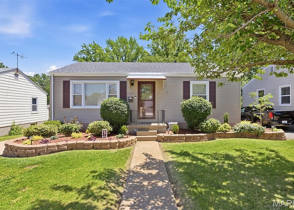 1st image of 3218 Saint Joachim Ln