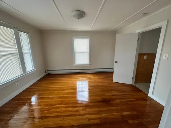 (undisclosed Address), Waterville, ME 04901